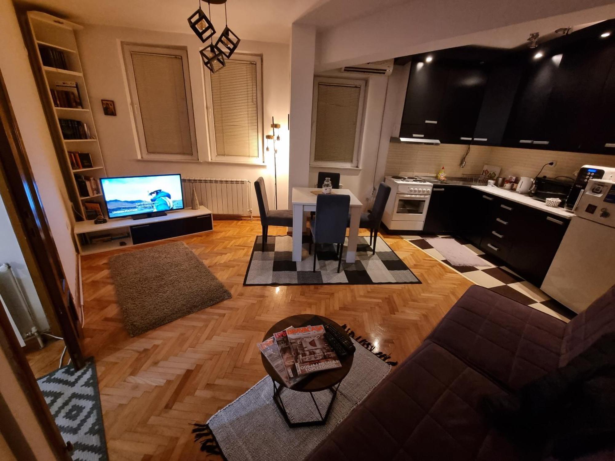 Apartman Veselinovic Free Parking فرانيي المظهر الخارجي الصورة